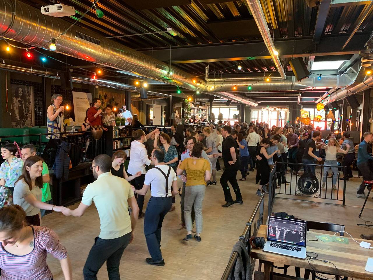 Royal Swing - Sunday party